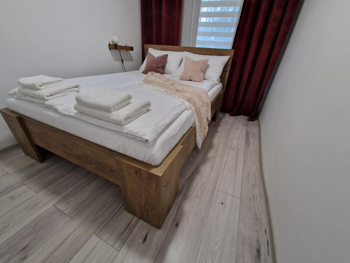 Apartament W Srodmiesciu Sanok Esterno foto