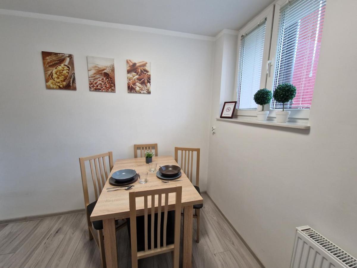 Apartament W Srodmiesciu Sanok Esterno foto